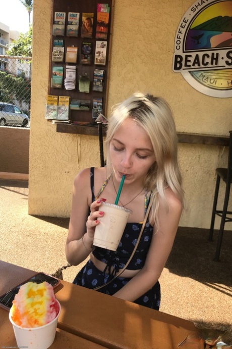 Naughty babe Kate Bloom shows her skinny naked body & her tiny tits