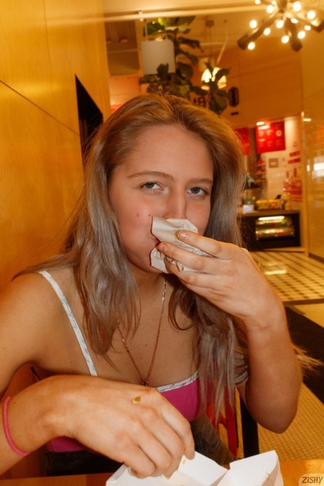 Adorable American amateur Maddie Crump flashes her big tit & teases in public