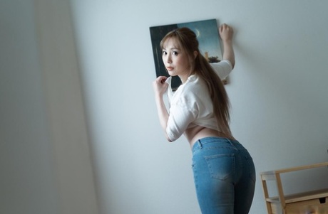 Japanese hottie Rino Sakuragi gets her face and hairy pussy fucked